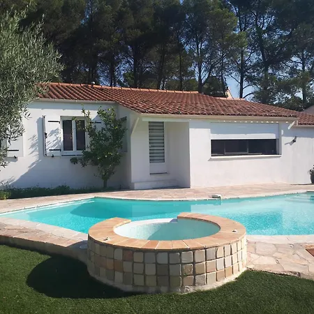 Oustau 15 Cote D'azur Piscine Et Nature Roquebrune-sur-Argens